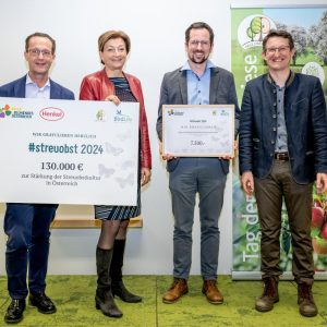 BILLA Stiftung Blühendes Österreich & ARGE Streuobst vergeben 130.000 Euro für 13 herausragende Streuobst-Projekt