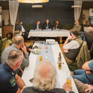 Sechstes Naturparkforum widmet sich dem Thema „Was ist los mit dem Wild im Wald?“
